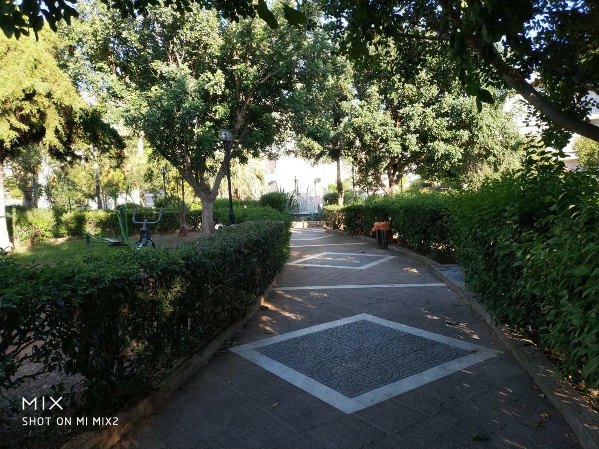 Beautiful House In Alimos Near To The Beach And Metro Athens Ngoại thất bức ảnh